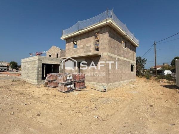 Villa 4 pièces neuve avec jardin et garage