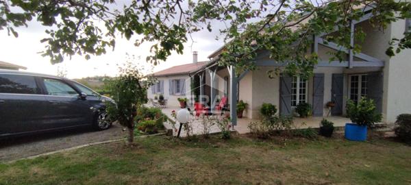 MAISON CONTEMPORAINE SUR SOUS-SOL ET AVEC DEPENDANCES