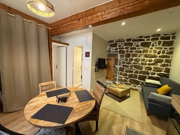 Agde  Maison 3 appartements rénovés idéal location saisonnière