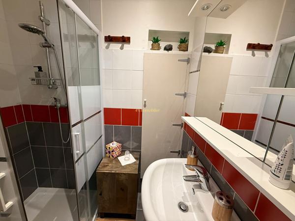 Agde  Maison 3 appartements rénovés idéal location saisonnière