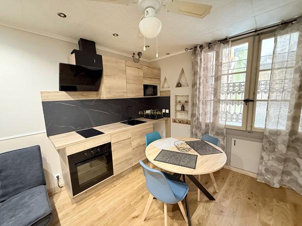Agde  Maison 3 appartements rénovés idéal location saisonnière
