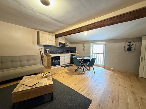 Agde  Maison 3 appartements rénovés idéal location saisonnière