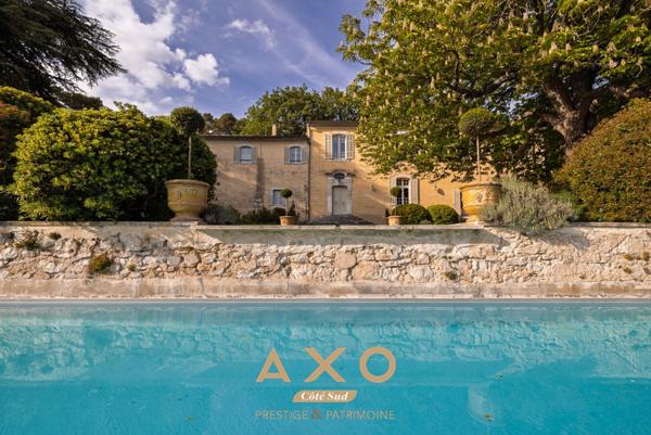 PUYRICARD  2 BASTIDES 17 EME  620 m²  6 CHAMBRES  5 APPARTEMENTS INDÉPENDANTS  2 PISCINES  PARC 1 HECTARE  3 500 000 