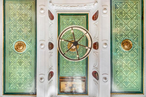 Appartement de charme Place Bellecour