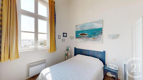 Appartement F2 à vendre  2 pièces - 31,98 m 2   LE CROISIC  - 44