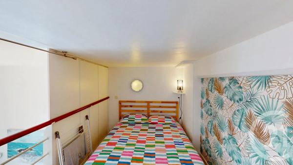 Appartement F2 à vendre  2 pièces - 31,98 m 2   LE CROISIC  - 44