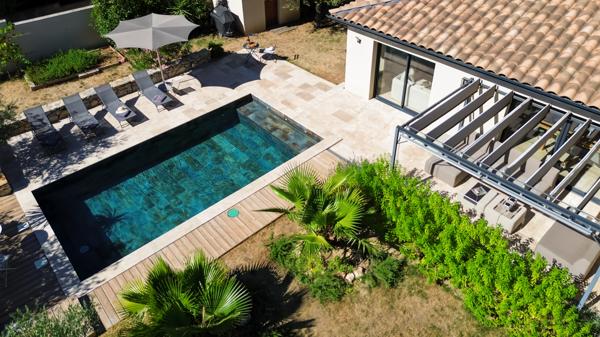 EXCLUSIVITE. A vendre, magnifique villa contemporaine avec piscine à Saint-Siffret