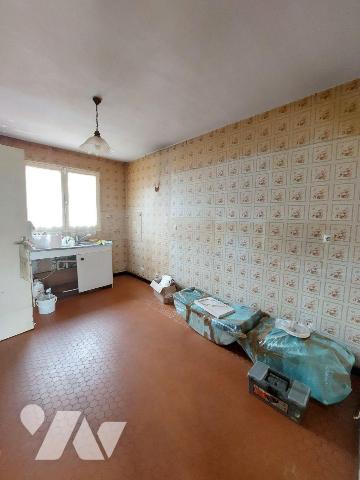 A VENDRE - CHANTEPIE (35) - Une maison exposée Nord/Sud, composée :Au rez-de-chaussée :Une entr...