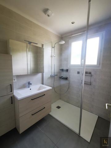 Maison 5 pièce(s) 4 chambre(s) 130 m²