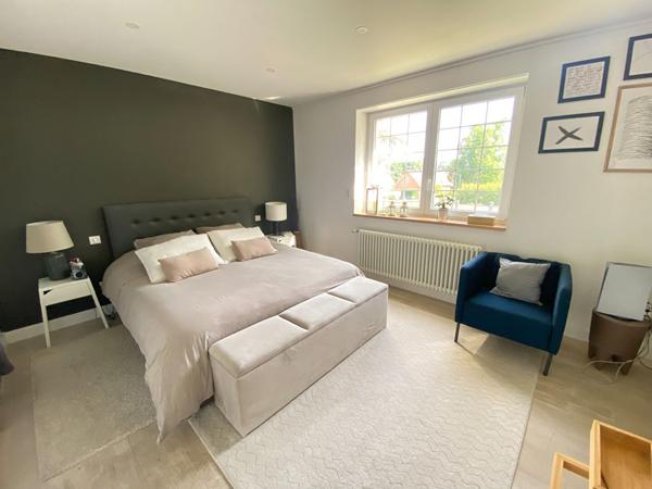 Maison Cernay 6 pièce(s) 166 m² - 4 chambres - piscine - 30 ares 57