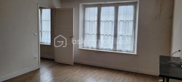 Maison de village de 213 m²