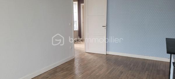 Maison de village de 213 m²
