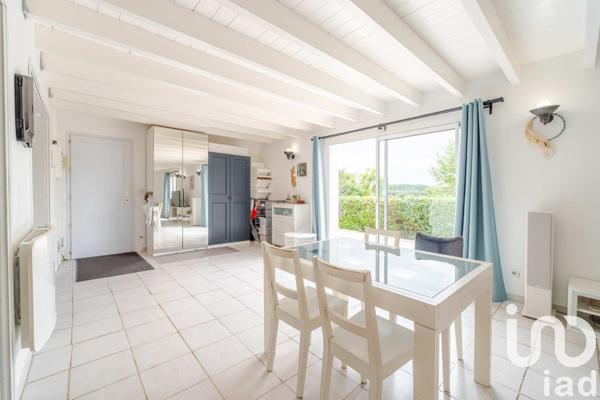 Maison à vendre 5 pièces 150 m² Saint-Martin-de-Seignanx