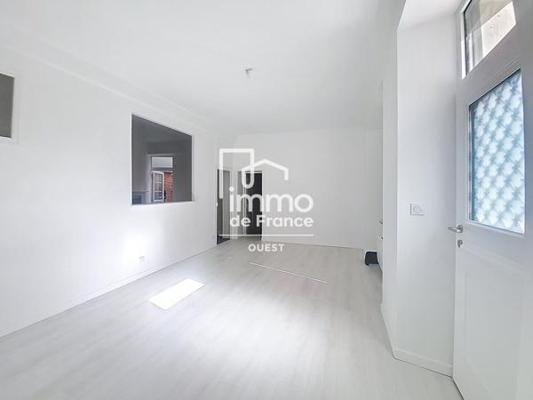 Appartement Evron 2 pièce(s)