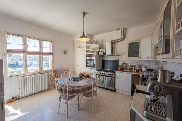 Maison à vendre |  Eaunes |  8 pièces | 266 m²