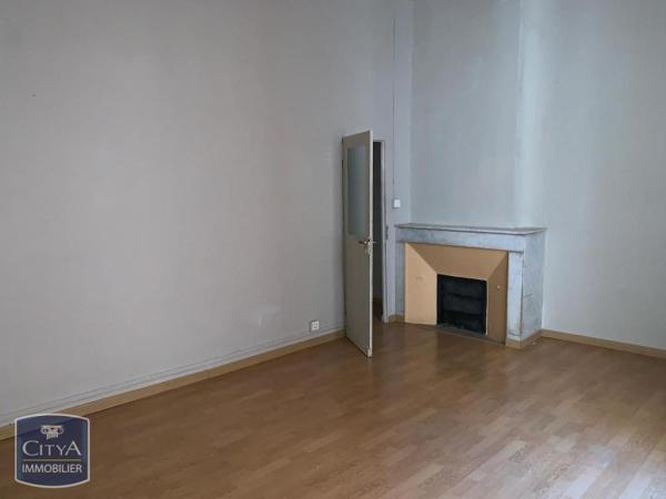 Appartement à louer 2 pièces 60.44m²