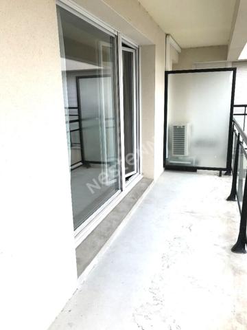 T2 MEUBLE AVEC BALCON - SECTEUR ST REMI