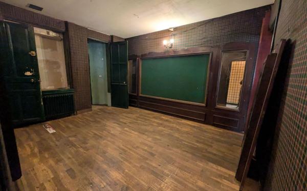 Maison à vendre    3 pièces • 180 m2 Saint-Quentin