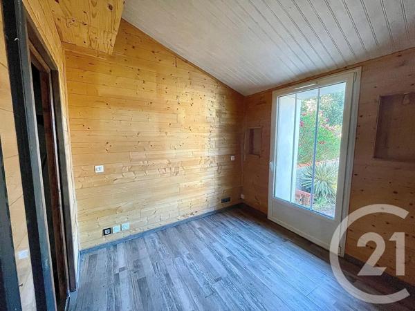 Maison à vendre  5 pièces - 82 m 2   TALMONT ST HILAIRE  - 85