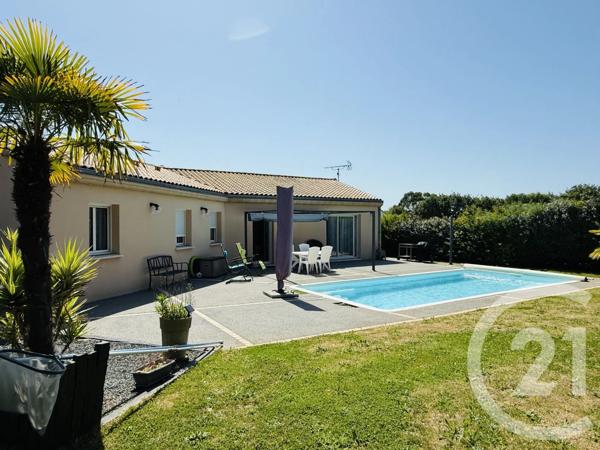 Maison à vendre  5 pièces - 125,17 m 2   TALMONT ST HILAIRE  - 85