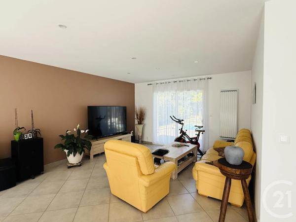 Maison à vendre  5 pièces - 125,17 m 2   TALMONT ST HILAIRE  - 85