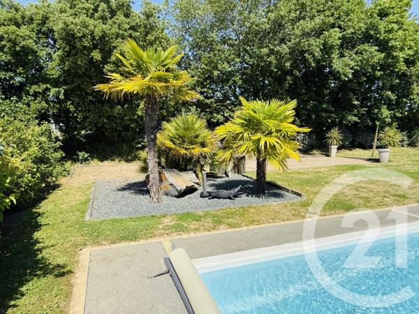 Maison à vendre  5 pièces - 125,17 m 2   TALMONT ST HILAIRE  - 85