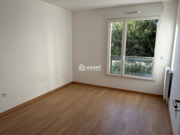 Location Appartement 5 pièces 132.3 m² - Viroflay 78220