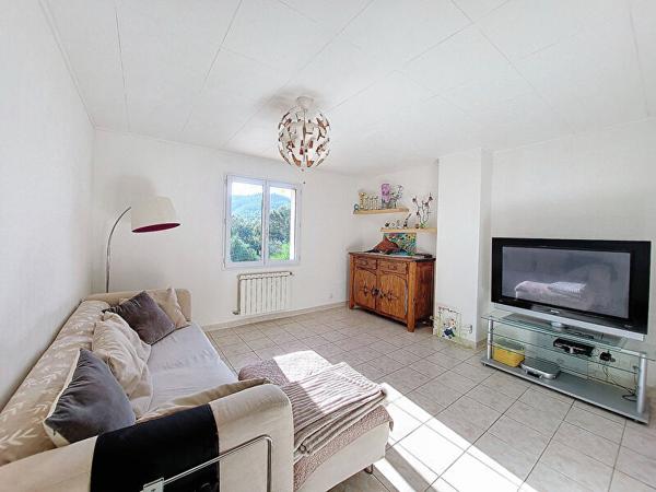 Carnoules (83660) Villa avec terrasse 8 pièces à vendre à Carnoules (83)