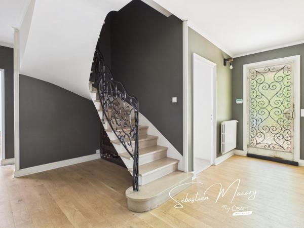 Grande maison familiale avec piscine à Cestas