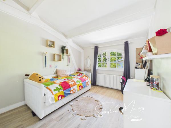 Grande maison familiale avec piscine à Cestas
