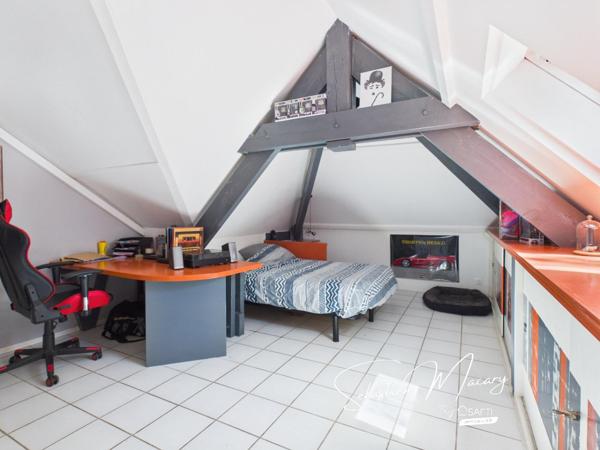 Grande maison familiale avec piscine à Cestas