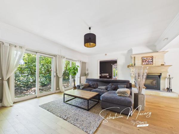 Grande maison familiale avec piscine à Cestas