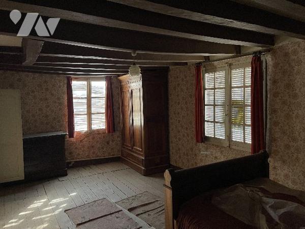 Lot de 2 habitations à rénover en centre-ville