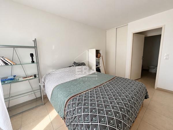 T2 meublé de 41,7 m² avec terrasse de 24 m² et box ? Marseille 12e