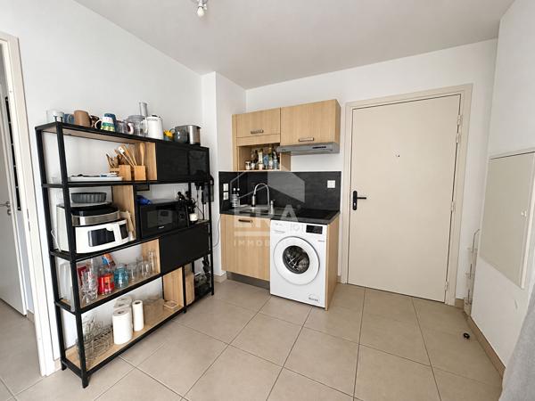 T2 meublé de 41,7 m² avec terrasse de 24 m² et box ? Marseille 12e
