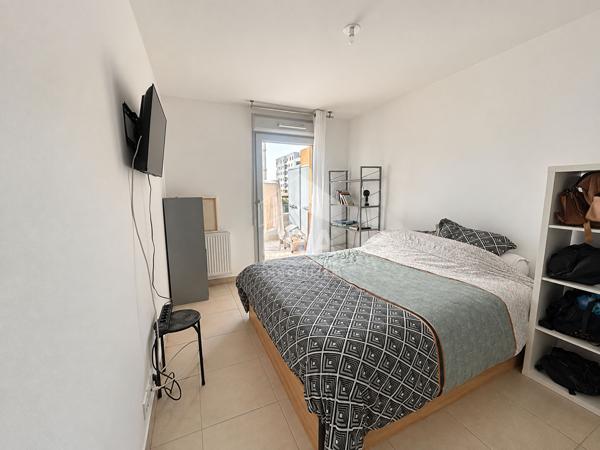 T2 meublé de 41,7 m² avec terrasse de 24 m² et box ? Marseille 12e