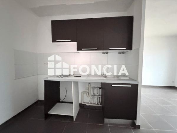 Location Appartement 2 pièces 41.9 m² - RESIDENCE ACAJOU 25 RUE DE LA POINSARDE Sorgues 84700