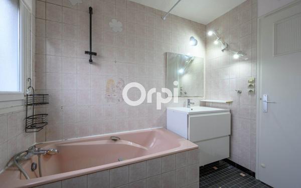 Maison à vendre    4 pièces •  Santes