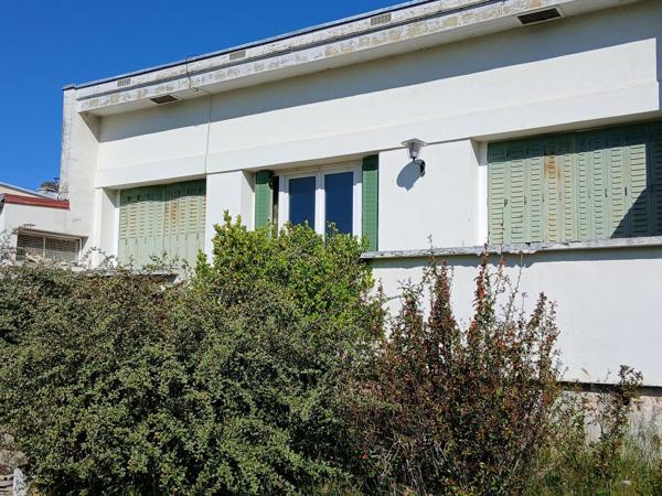 MAISON A RENOVER