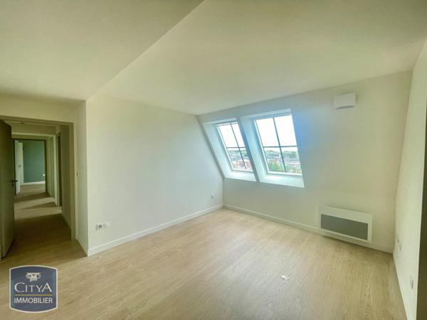 Appartement à louer 3 pièces 58.07m² Tours (37000)