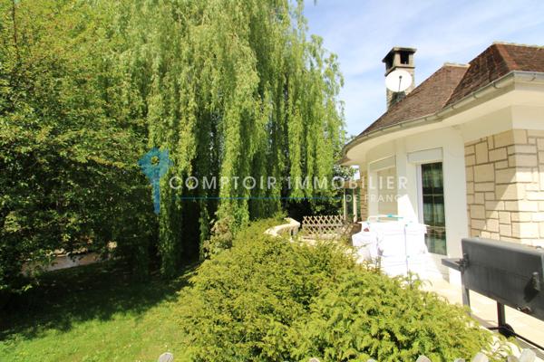 Maison 8 pièce(s) 5 chambre(s) 220 m²
