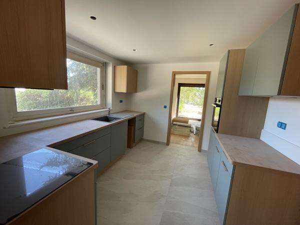 Maison 6 pièce(s) 4 chambre(s) 150 m²