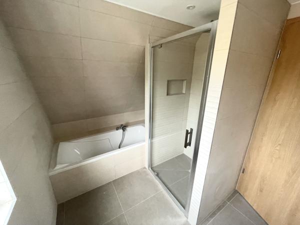 Maison 6 pièce(s) 4 chambre(s) 150 m²