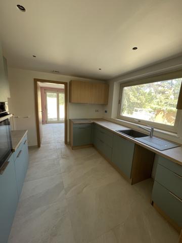 Maison 6 pièce(s) 4 chambre(s) 150 m²