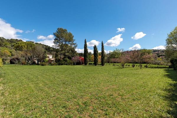 Maison de charme au coeur de la nature à Fayence