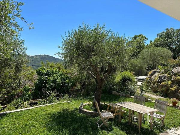Maison de charme entre collines et lumière - vue panoramique et douceur provençale