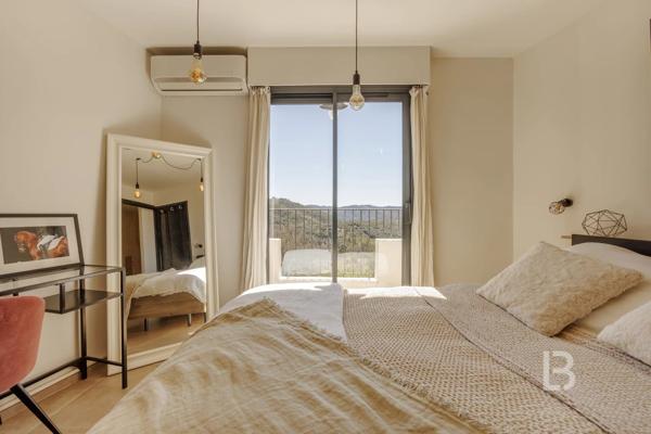 Maison de charme entre collines et lumière - vue panoramique et douceur provençale