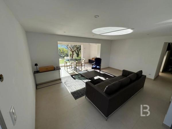 Maison de charme entre collines et lumière - vue panoramique et douceur provençale