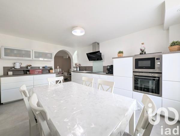 Maison de ville 6 pièces de 167 m² à Lorry-lès-Metz (57050)