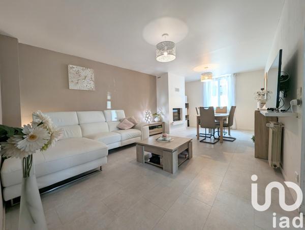 Maison de ville 6 pièces de 167 m² à Lorry-lès-Metz (57050)